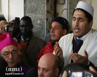 Un momento della cerimonia religiosa - da AMI Un momento della cerimonia religiosa - da AMI
