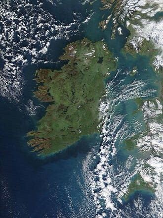 L'Irlanda vista dal satellite: i laghi e le insenature sono figure del terreno molto visibili